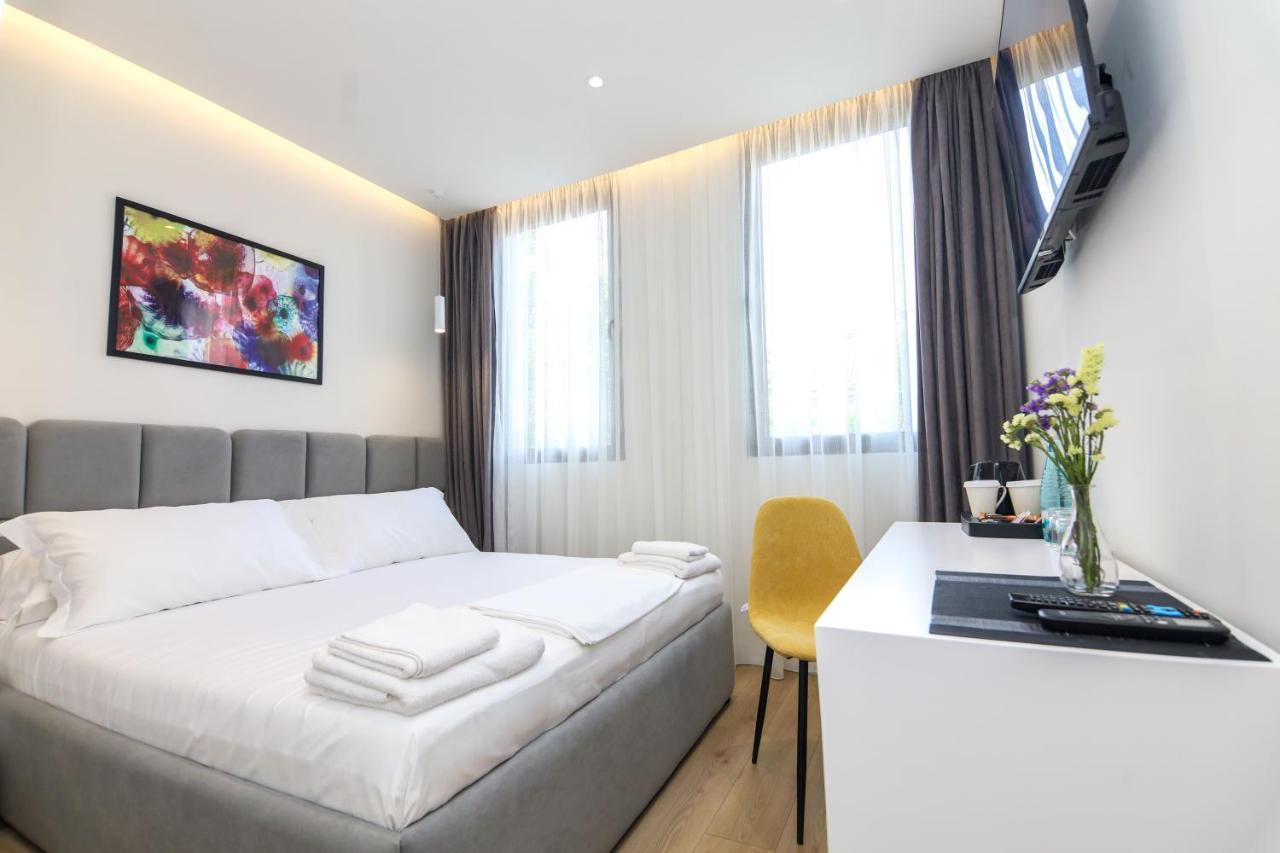 N Hotel City Center By Noshi Tirana Eksteriør billede