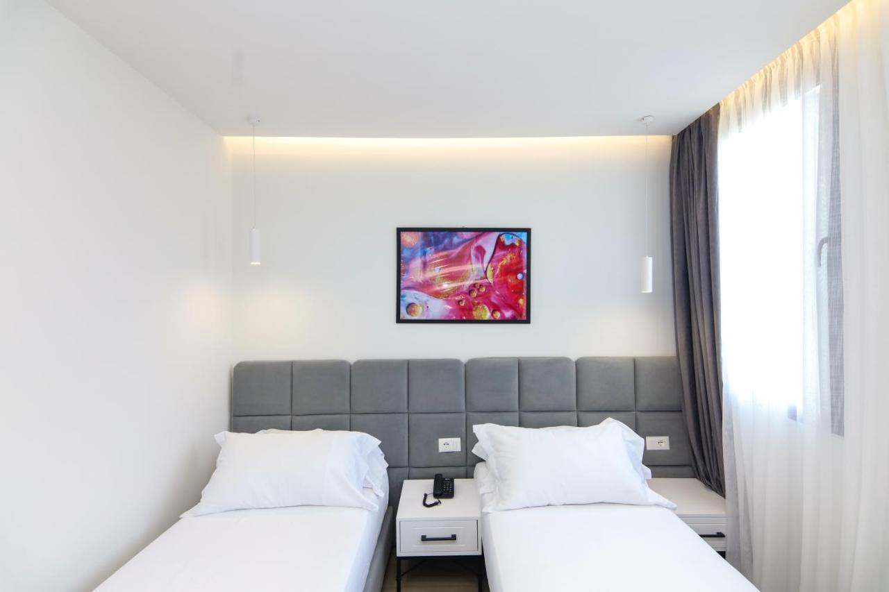 N Hotel City Center By Noshi Tirana Eksteriør billede