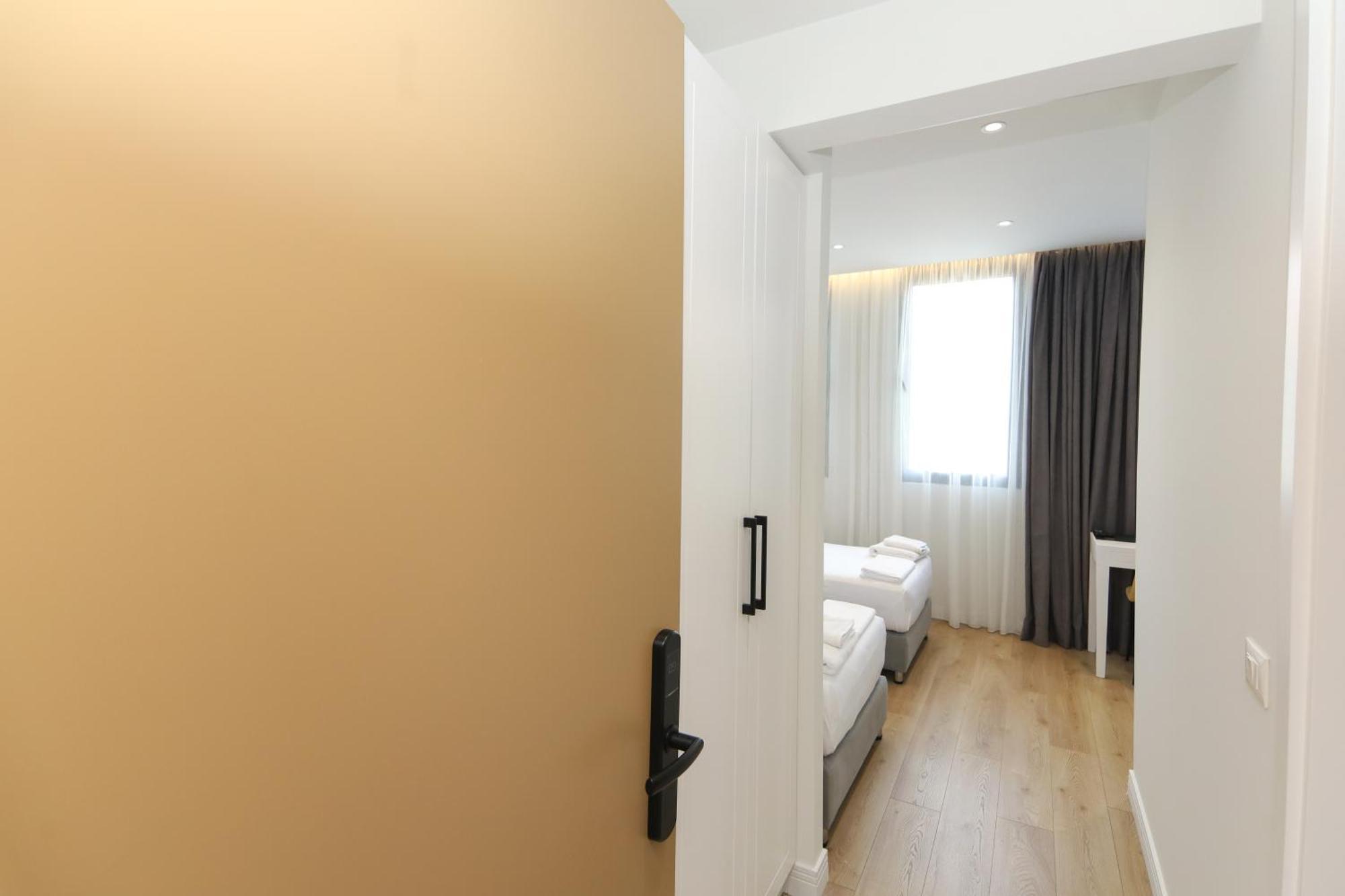 N Hotel City Center By Noshi Tirana Eksteriør billede