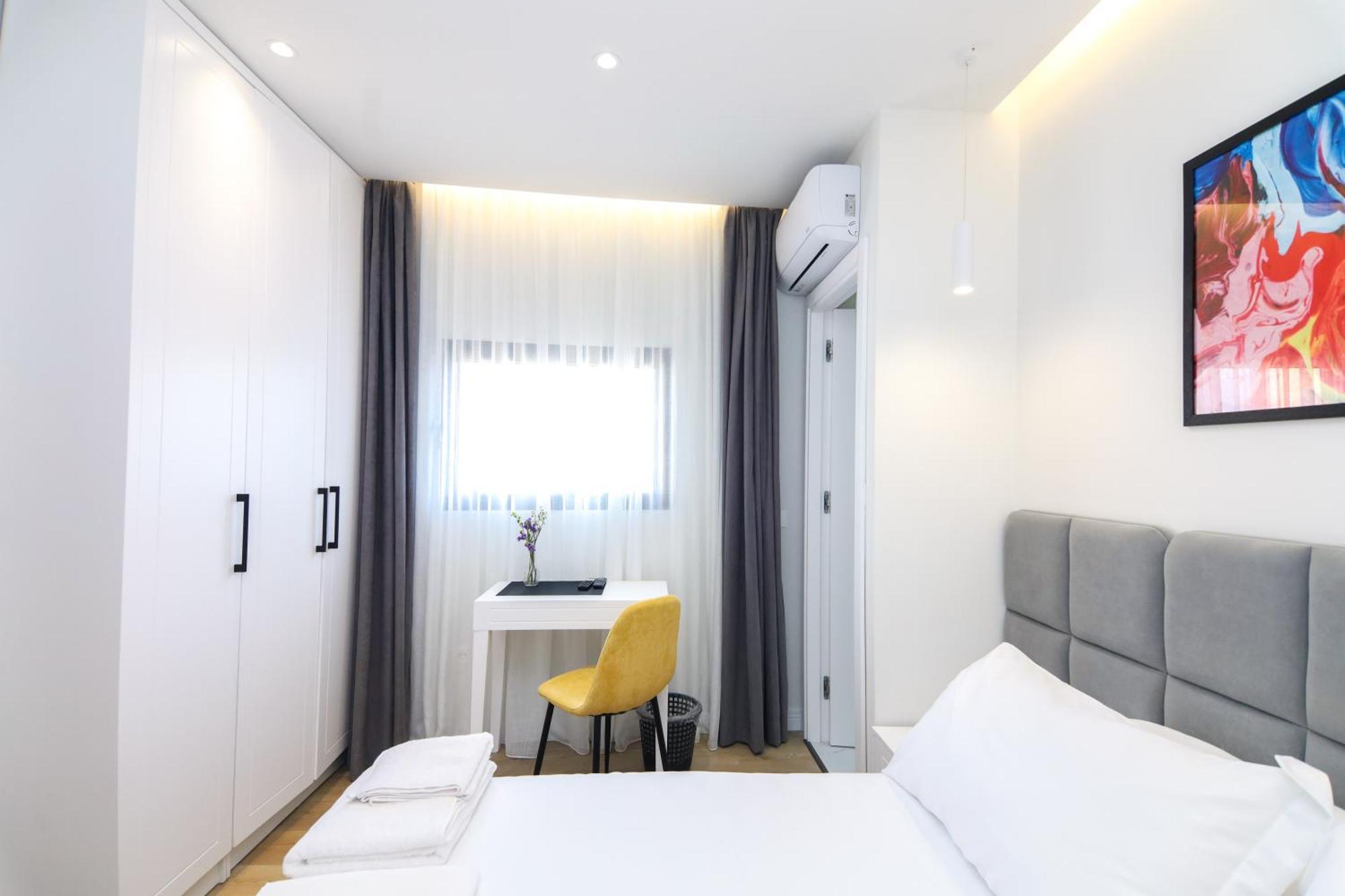 N Hotel City Center By Noshi Tirana Eksteriør billede