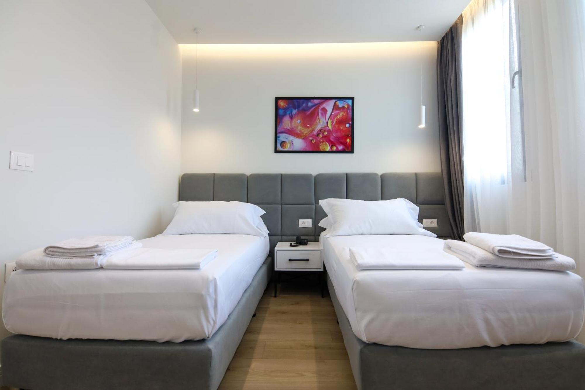 N Hotel City Center By Noshi Tirana Eksteriør billede