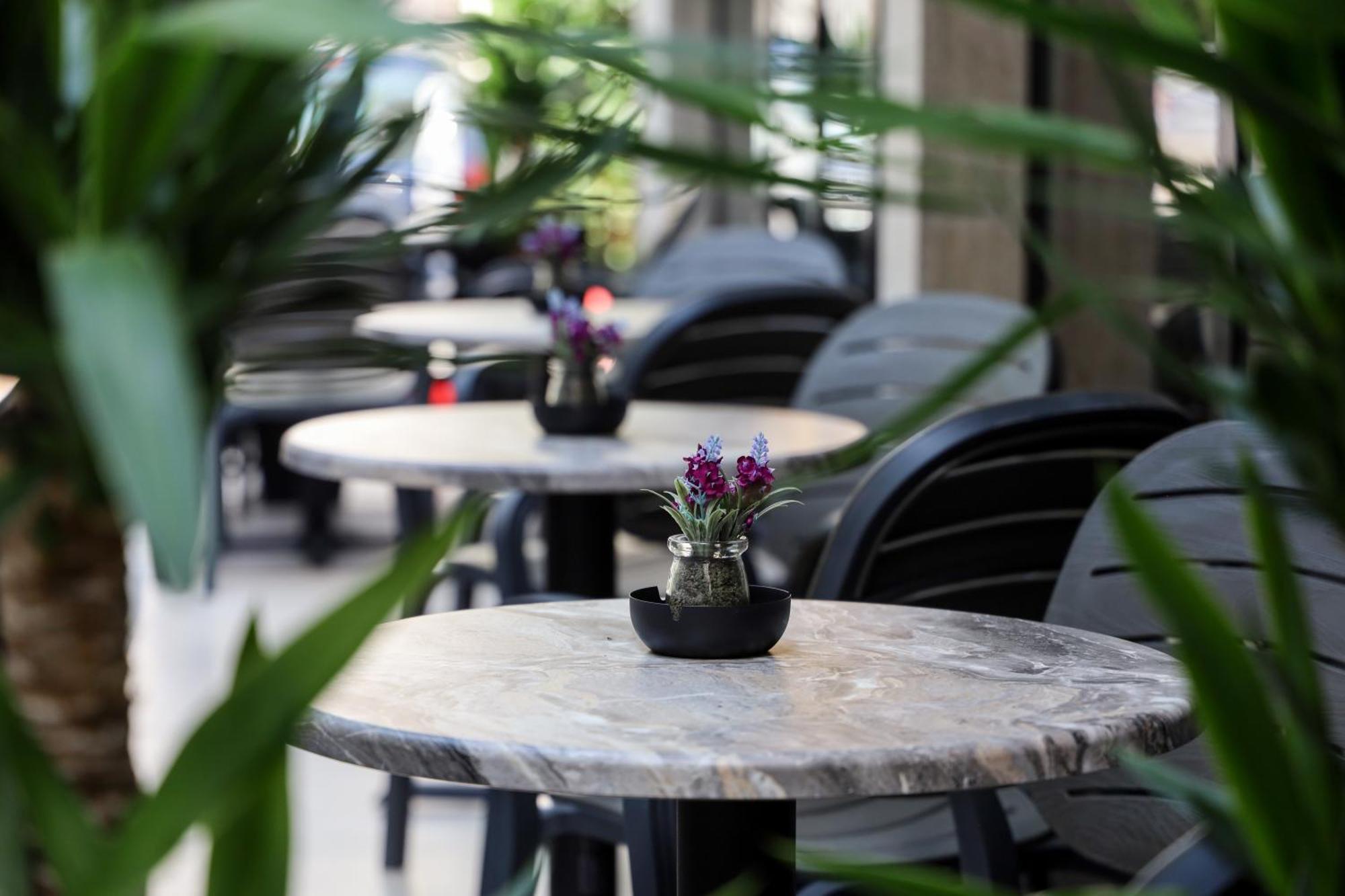 N Hotel City Center By Noshi Tirana Eksteriør billede