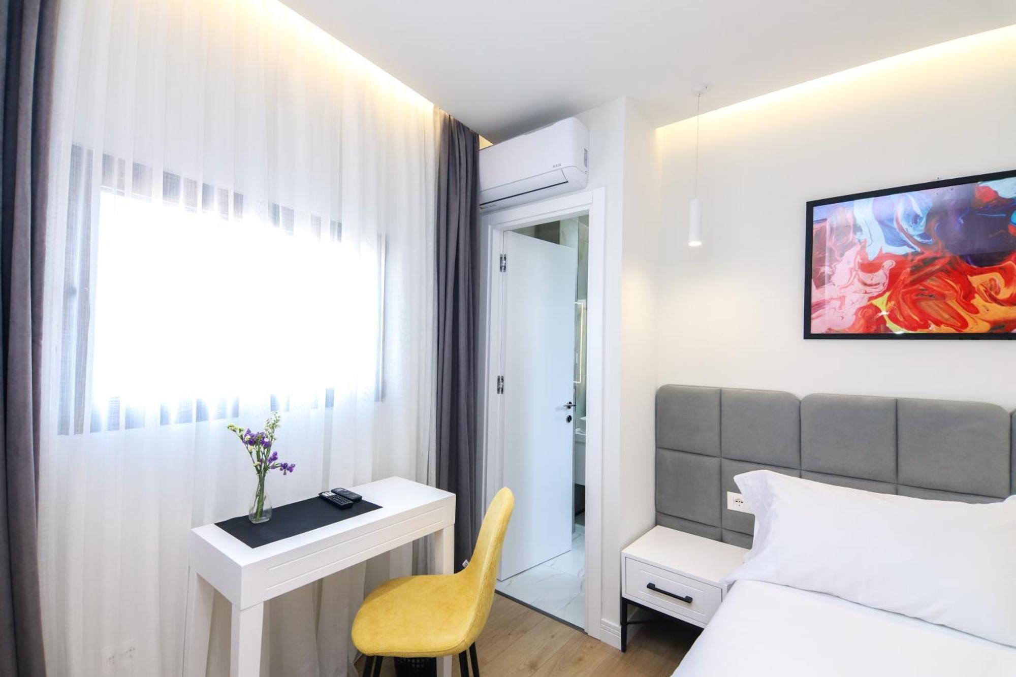 N Hotel City Center By Noshi Tirana Eksteriør billede